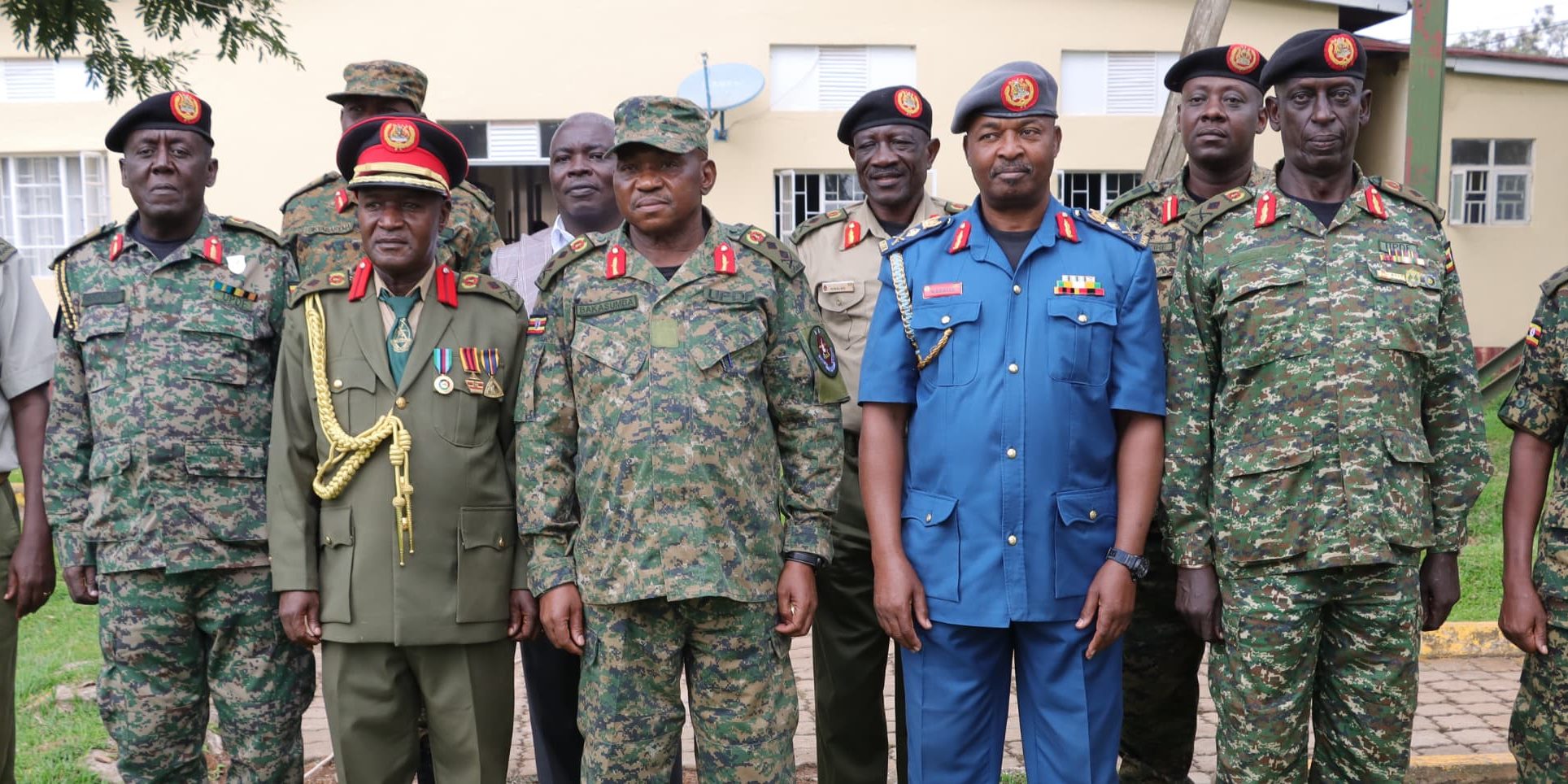 Maj-Gen-Jack-Bakasumba-Chief-Joint-Staff-c-in-a-group-photo-with-retiring-Generals-1928x964