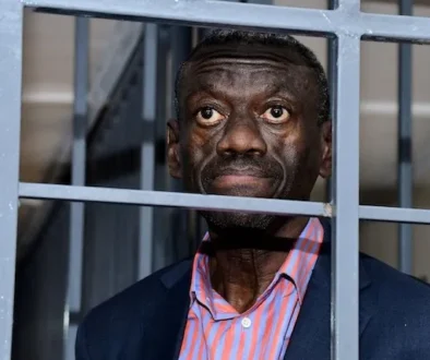 Dr_Kizza_Besigye_in_court_martial