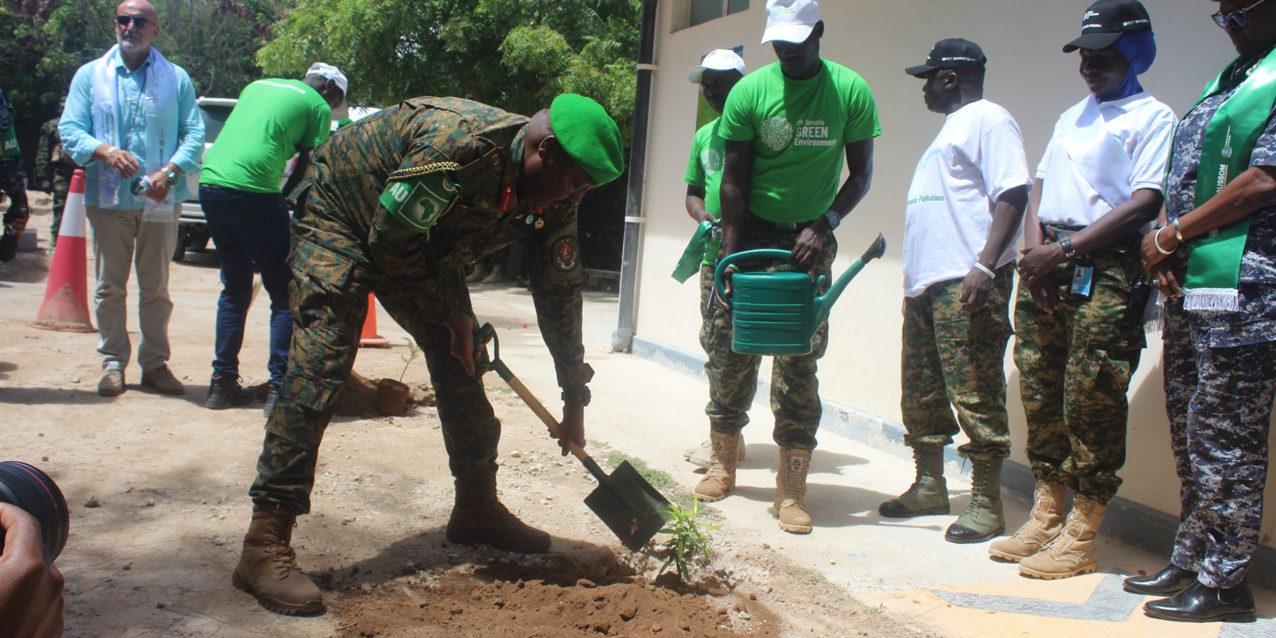 LT.-GEN-SAM-KAVUMA-FORCE-COMND-PLANTING-A-TREE-scaled-2560x1280