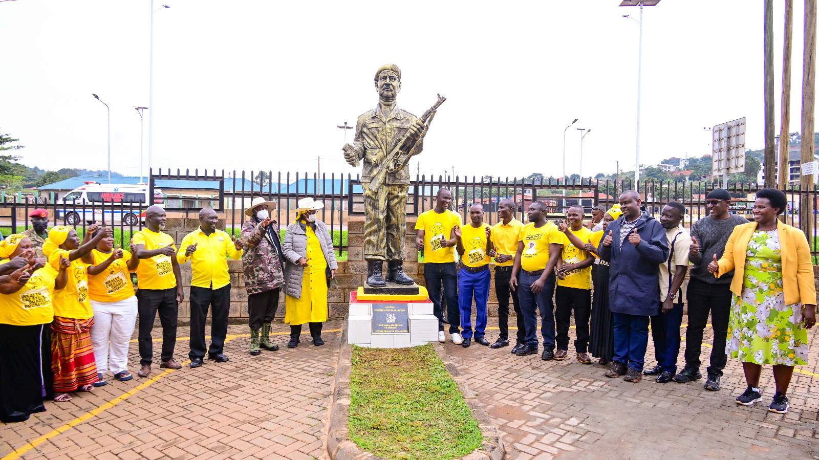 museveni-statu-kigo museveni-statu-kigo