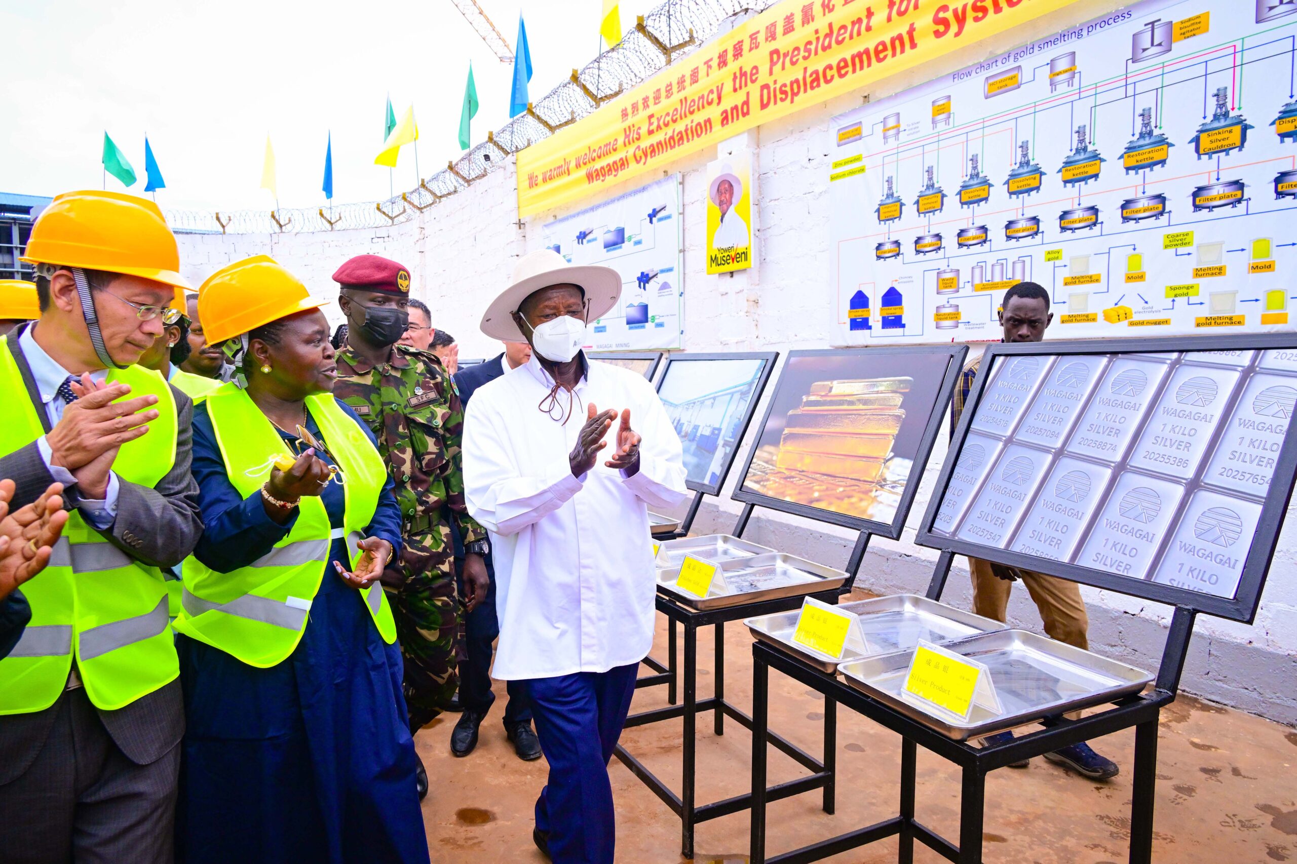 President Museveni is taken on a guided tour of Wagagai Gold Mining project in Busia district shortly after the facility on Saturday. PPU Photo... President Museveni is taken on a guided tour of Wagagai Gold Mining project in Busia district shortly after the facility on Saturday. PPU Photo...