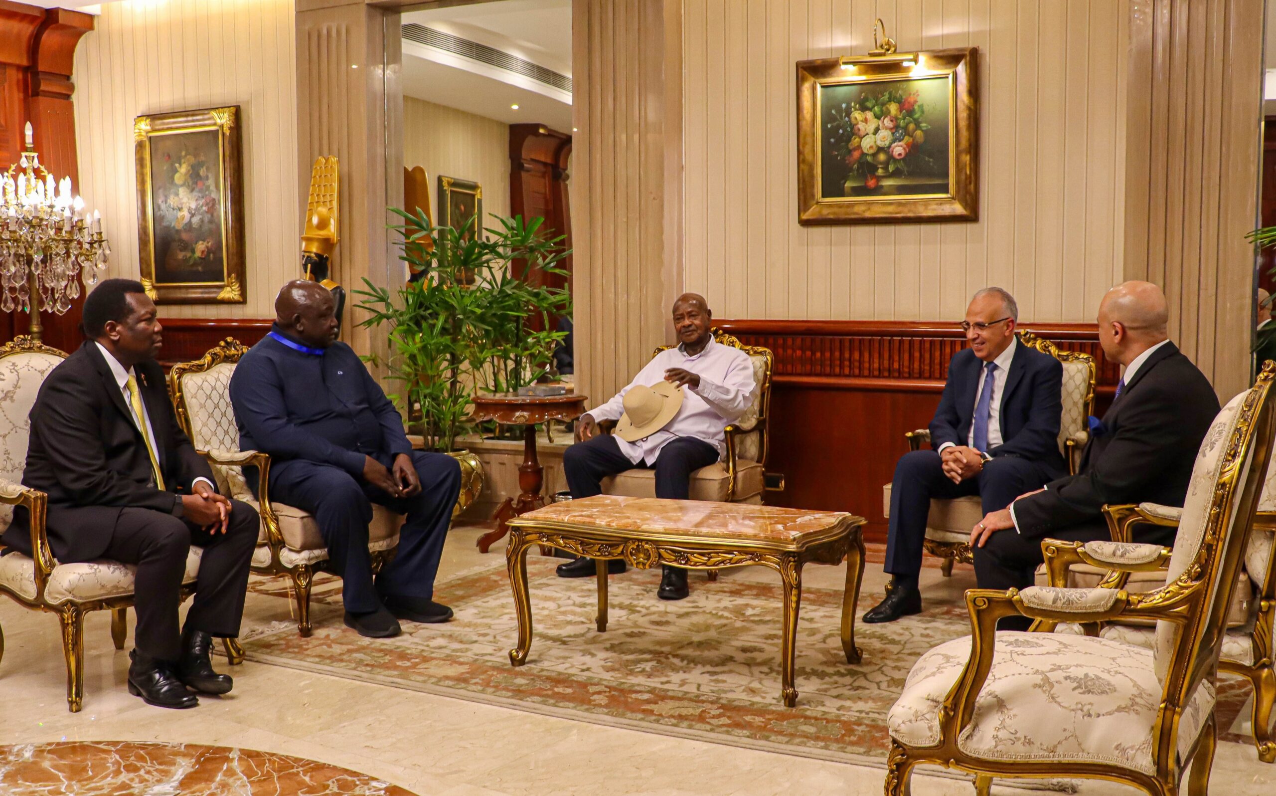 museveni-in-egypt