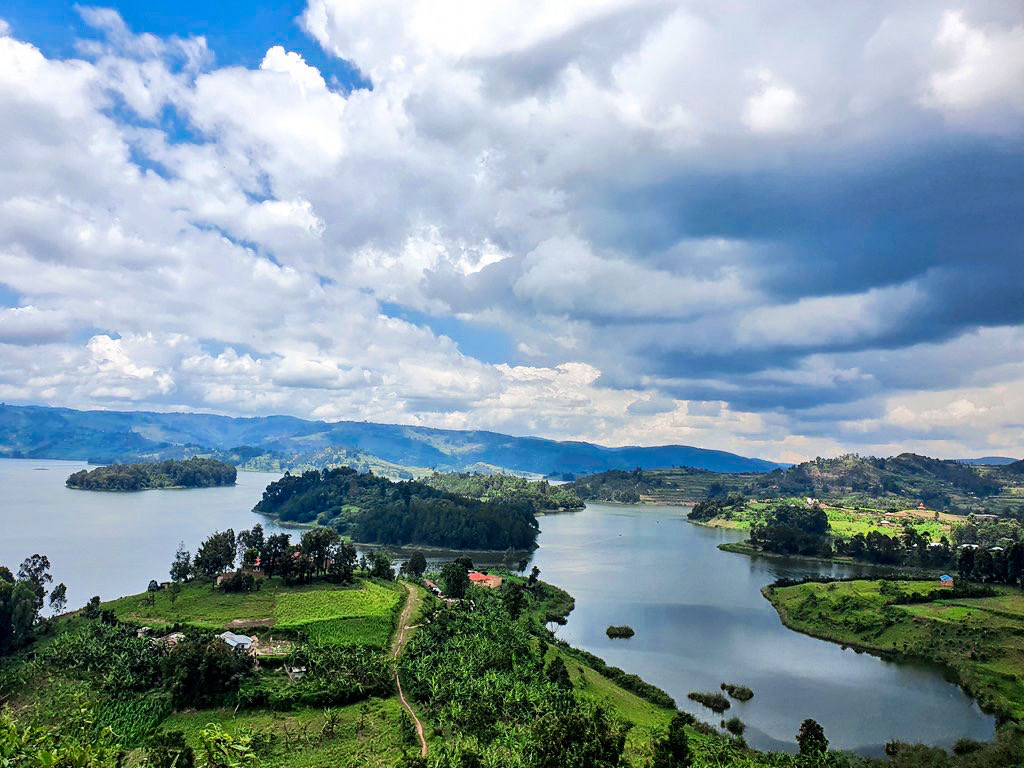 lake-bunyonyi lake-bunyonyi
