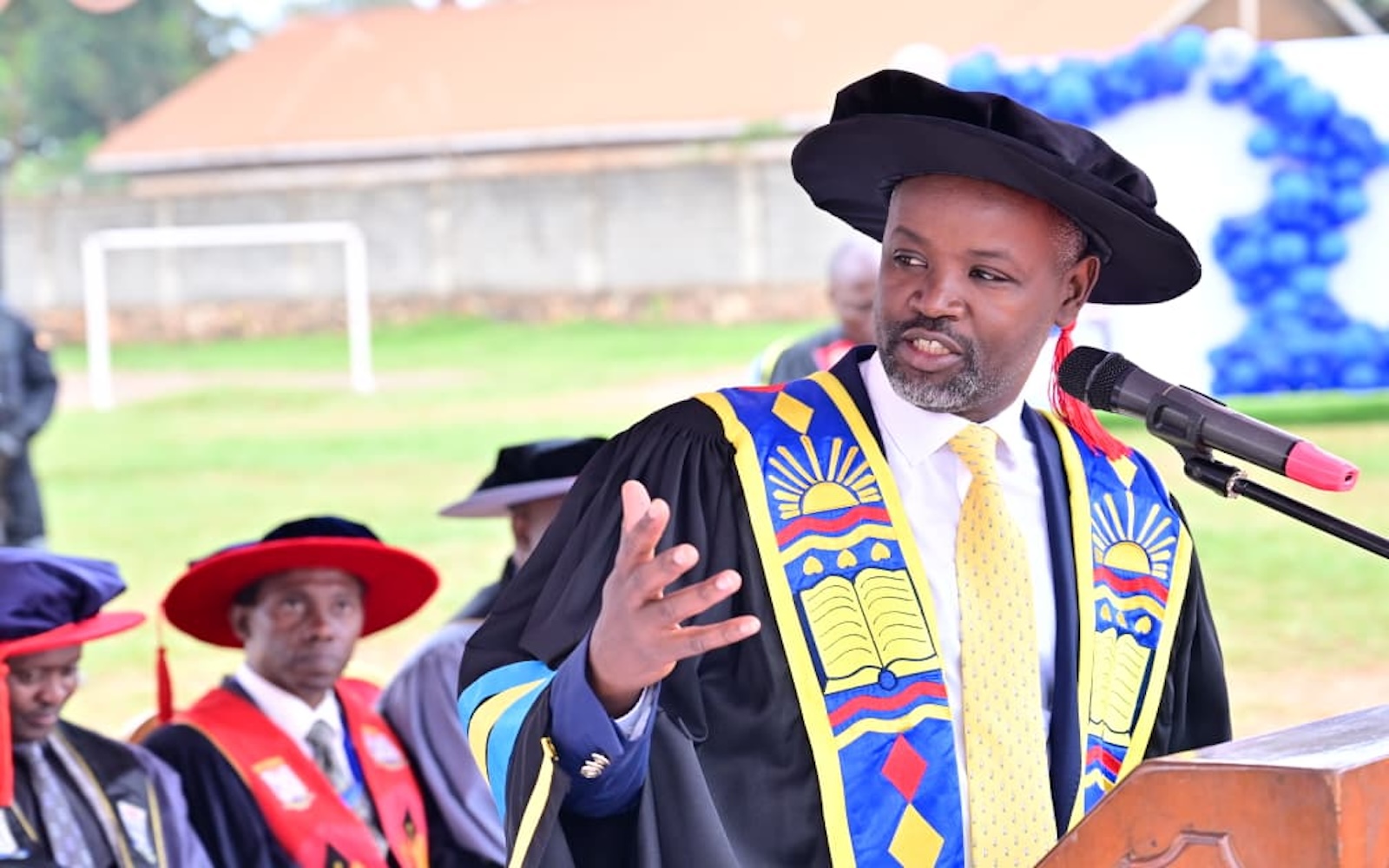 Deputy Speaker calls for graduate-creativity in job market Deputy Speaker calls for graduate-creativity in job market