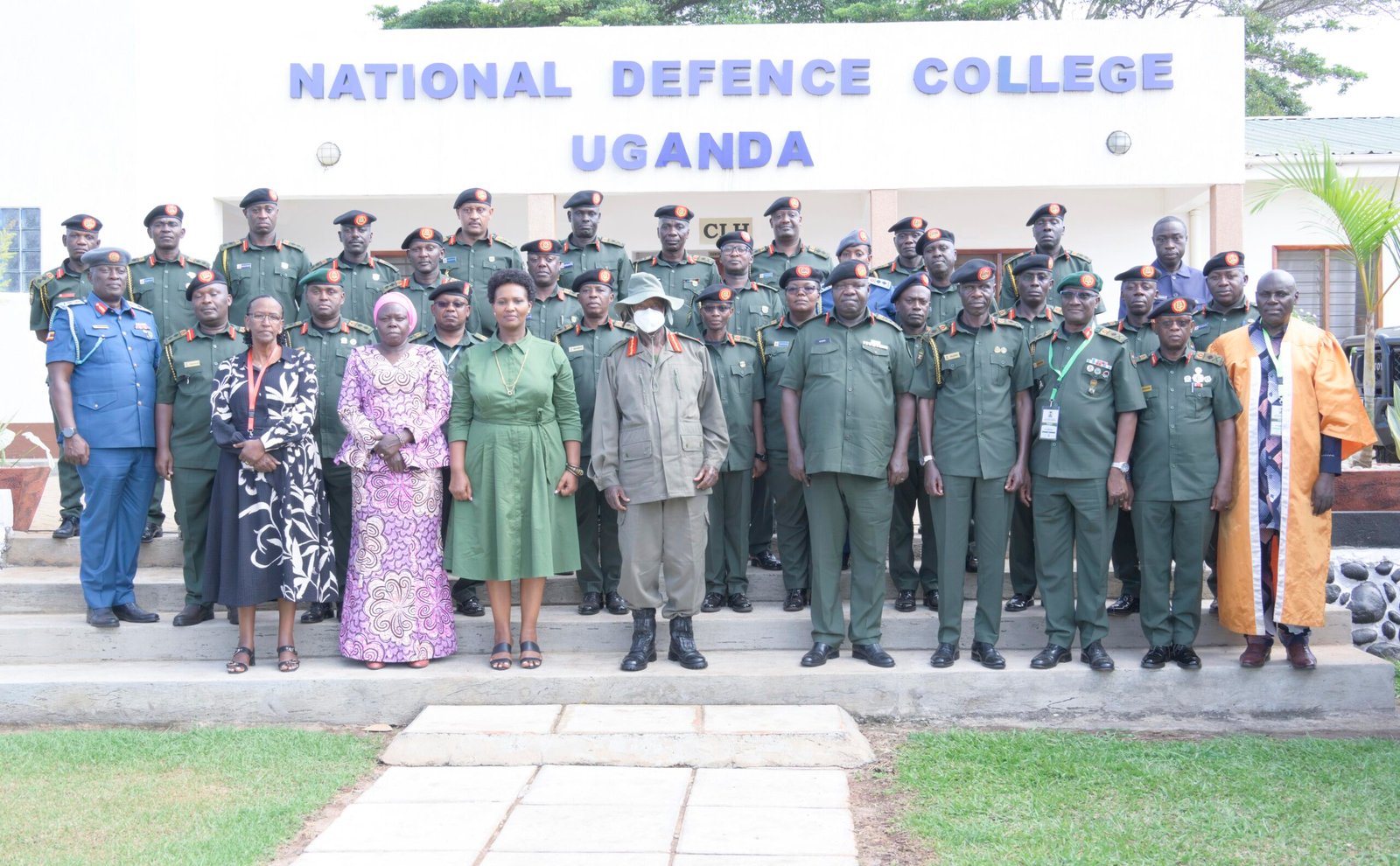 Museveni gives National Defence College Shs50 billion