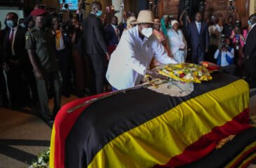 Paying last respect to Gen. Moses Ali - Parliament - 09
