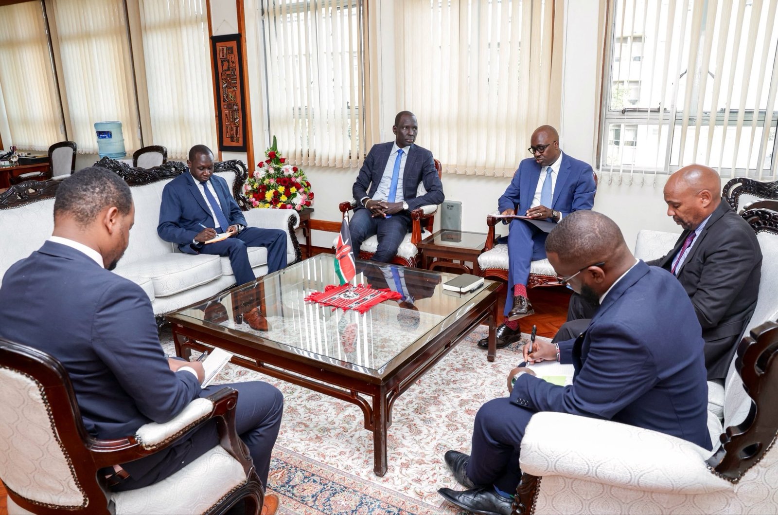 south-sudan-kenyan-officials