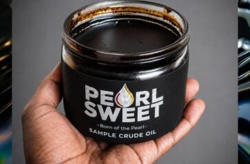 sweat-pearl-oil-displayed-in-singapore